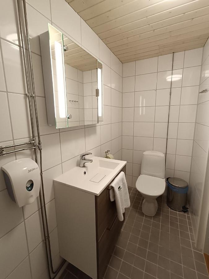 Joensuun Tilan Paeaerakennus Bed & Breakfast Soderkulla  Exterior photo